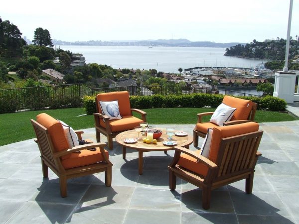 4 ways to upgrade your patio with teak furniture